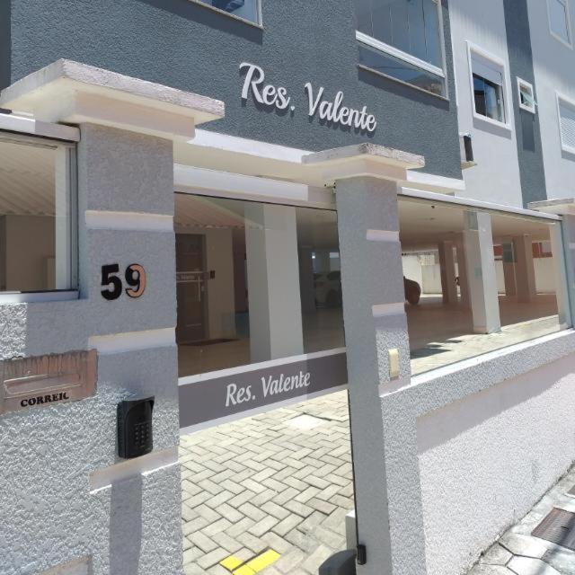 フロリアノポリスResidencial Valenteアパートメント エクステリア 写真